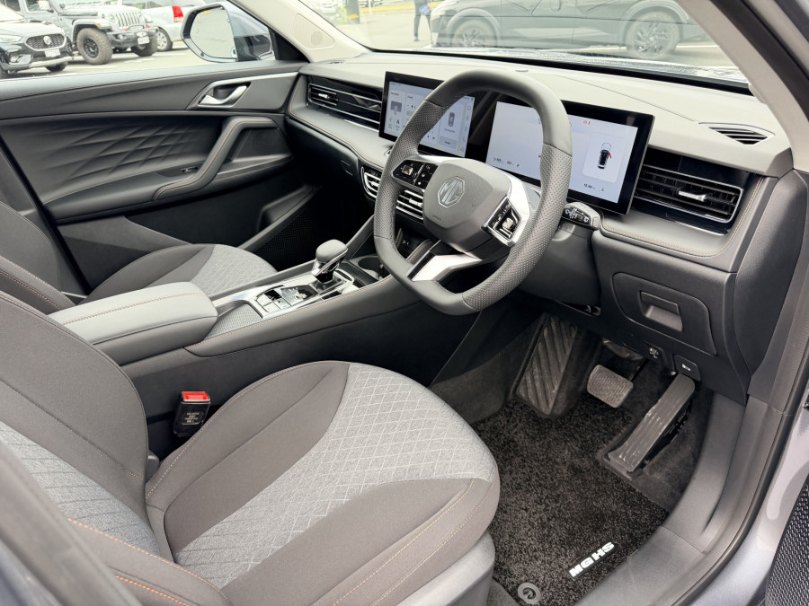 2026 MG HS Vibe SUV Image 10