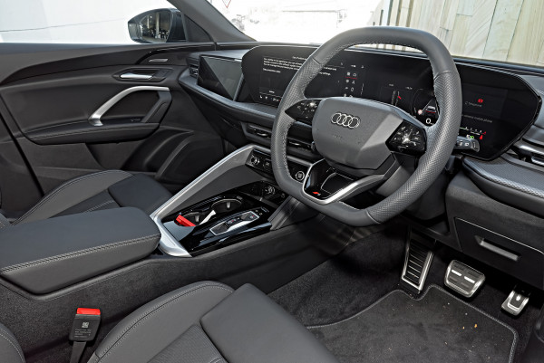 2025 MY26 Audi Q5 e-hybrid 270kW | 2.0TFSI Quattro SUV image 7
