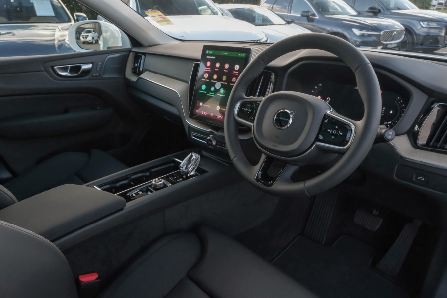 2026 Volvo XC60 UZ Plus B5 Bright SUV Image 7