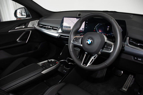 2025 BMW X2 U10 xDrive20i M Sport SUV image 6