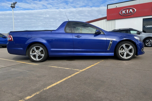2015 MY16 Holden Ute VF Series II SV6 Black Ute