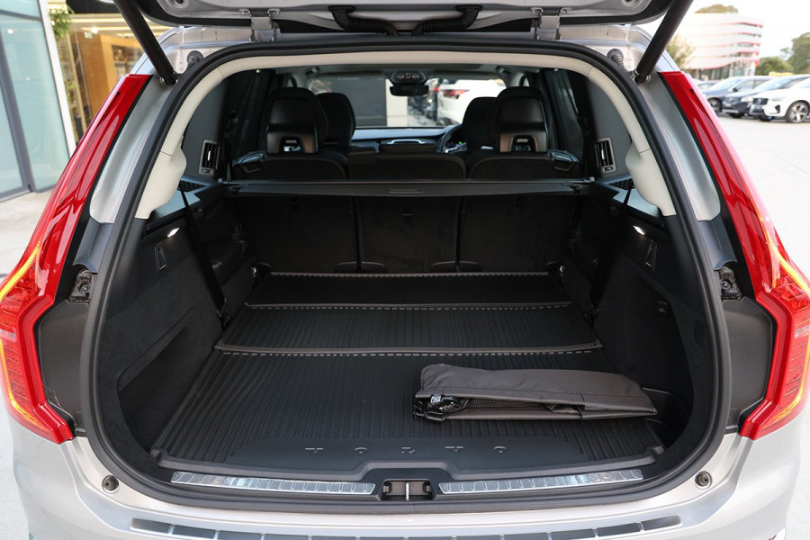 2024 MY25 Volvo XC90 L Series Ultra B6 Bright SUV Image 29