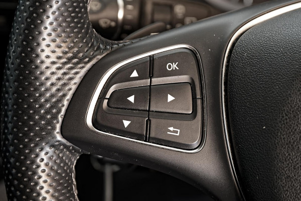 2022 Mercedes-Benz Vito 447 116CDI Bus image 10