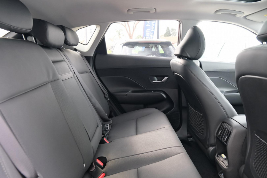 2026 Hyundai KONA SX2.V2  Electric Premium SUV Image 8