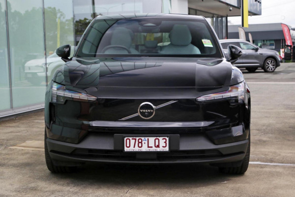 2024 Volvo EX30  Twin Motor Performance Ultra SUV Image 2