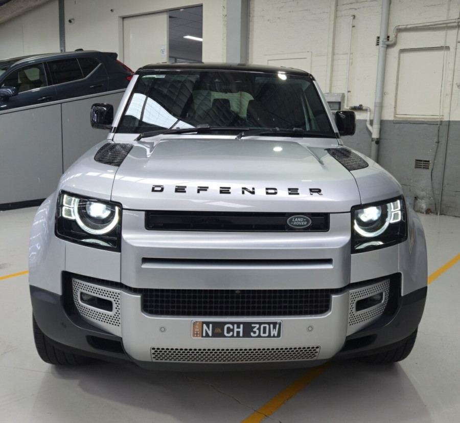 2020 Land Rover Defender L663 HSE SUV Image 3