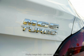2024 MG MG5 AP32 Essence Sedan