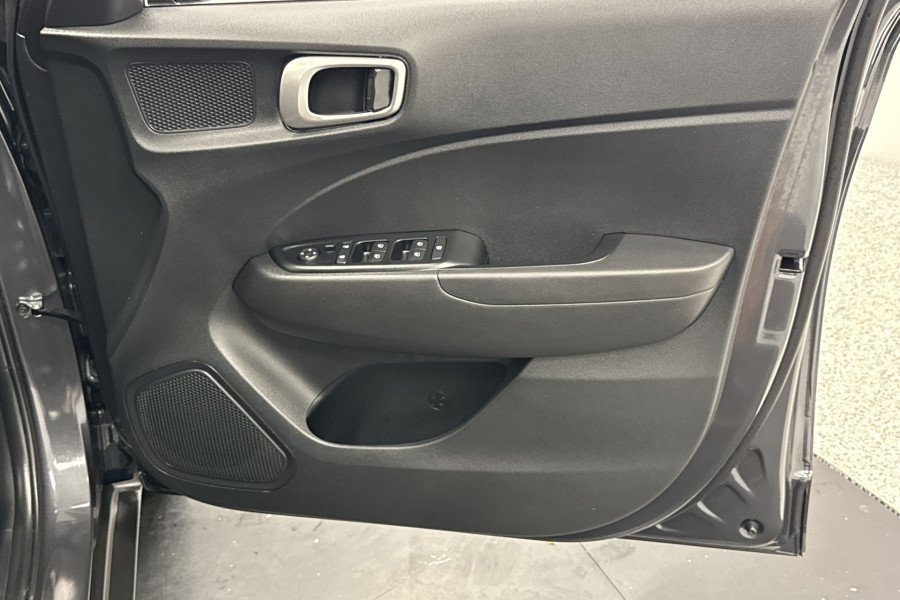 2021 Hyundai Venue QX.V3  SUV Image 18