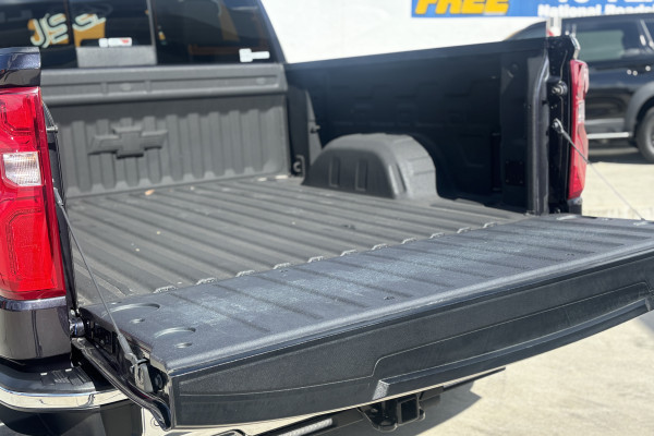2025 Chevrolet Silverado T1 1500 LTZ Premium W/Tech Pack Ute Image 28
