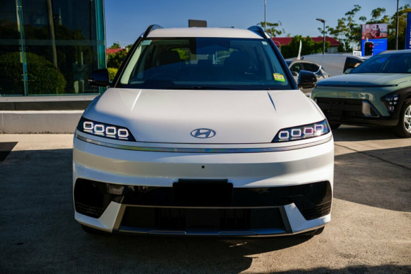 2026 Hyundai ELEXIO OE1.V1  SUV Image 5