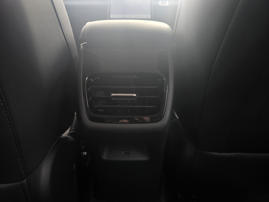 2026 Jaecoo J5  Summit SUV Image 26