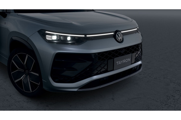 2026 Volkswagen Tayron R4 200TSI eHybrid R-Line SUV Image 4