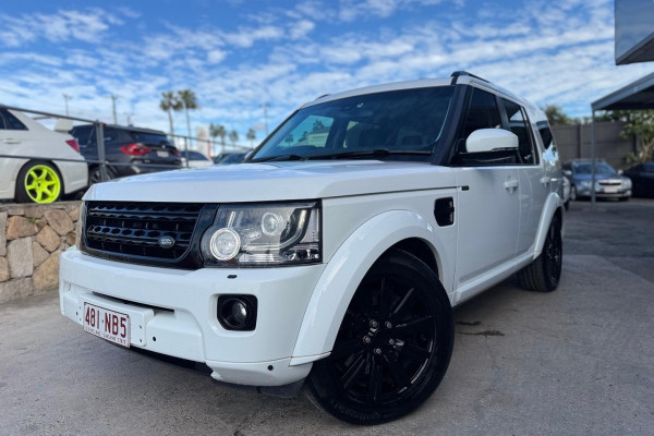2015 Land Rover Discovery Series 4 SDV6 HSE SUV Image 2