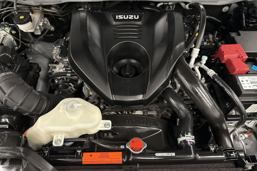 2021 Isuzu D-MAX RG X-TERRAIN Ute Image 11