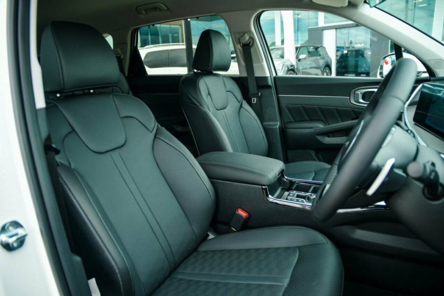 2024 MY25 Kia Sorento MQ4 PE Sport+ SUV Image 19