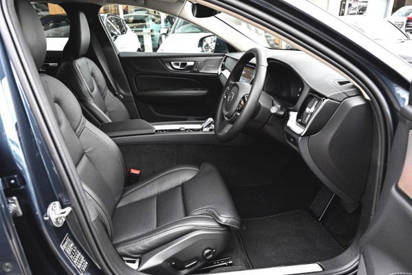 2024 MY25 Volvo V60 Cross Country Z Series Ultra B5 Bright Wagon Image 6