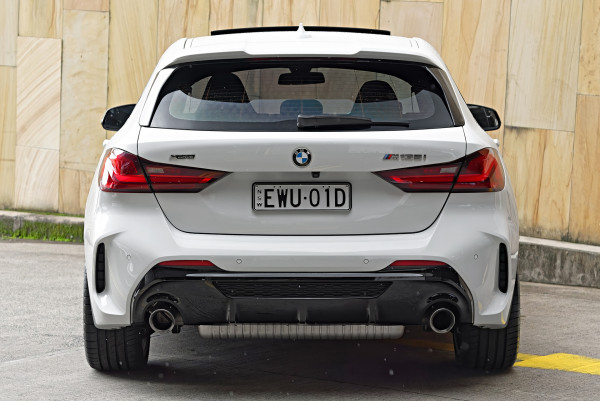 2022 BMW 1 Series F40 M135i xDrive Hatch image 5