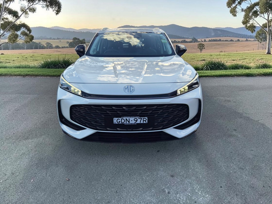 2025 MG HS AS33 Vibe SUV Image 2