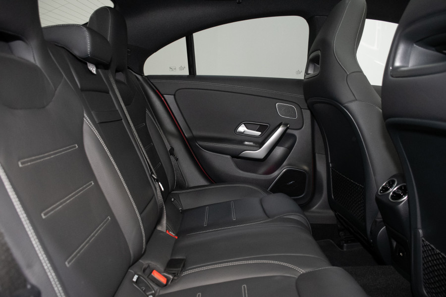 2024 Mercedes-Benz CLA-Class 35 4matic Coupe Image 3