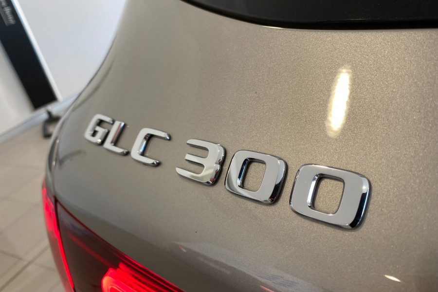 2021 Mercedes-Benz C Class GLC300 4M FL Wagon Image 8
