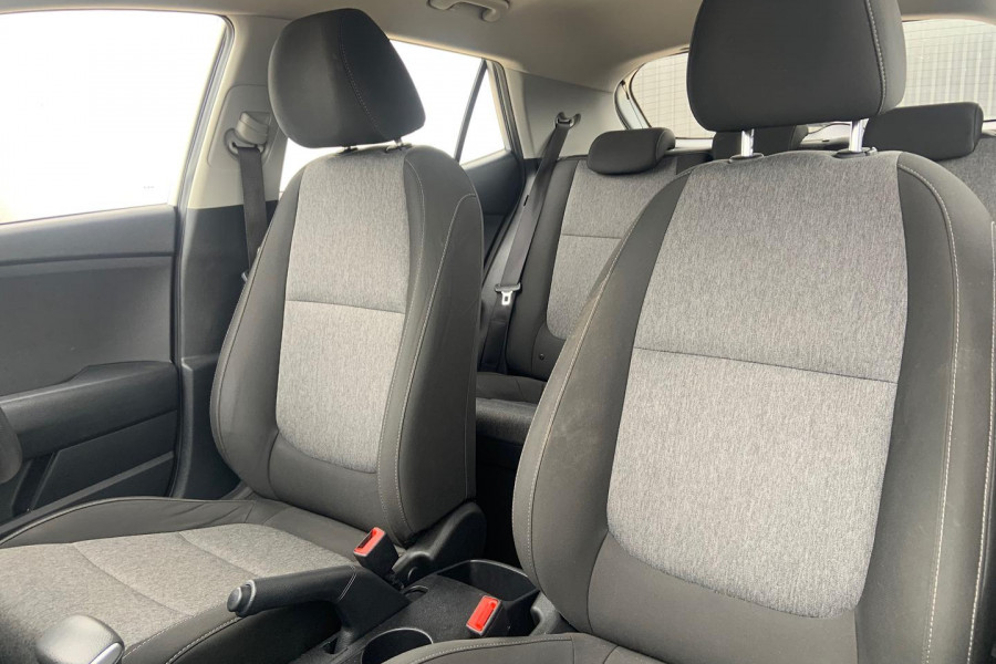 2021 MY22 Kia Stonic YB Sport SUV Image 14