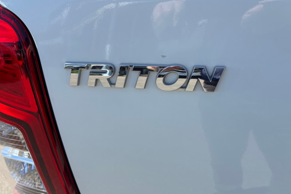 2020 Mitsubishi Triton MR GLX+ Ute Image 11