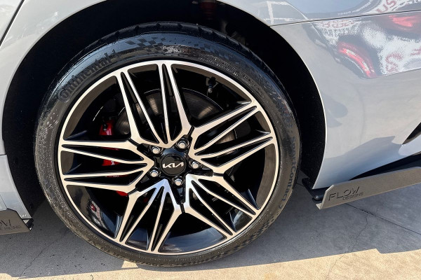 2022 Kia Stinger CK GT Sedan Image 4