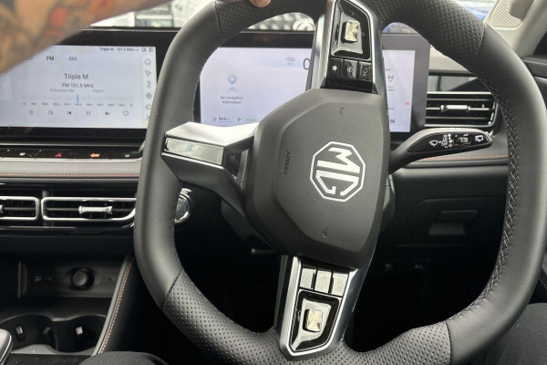 2025 MG HS AS33H Essence Hybrid+ SUV Image 25