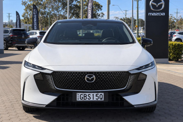 2026 Mazda 6e  GT Hatch Image 2