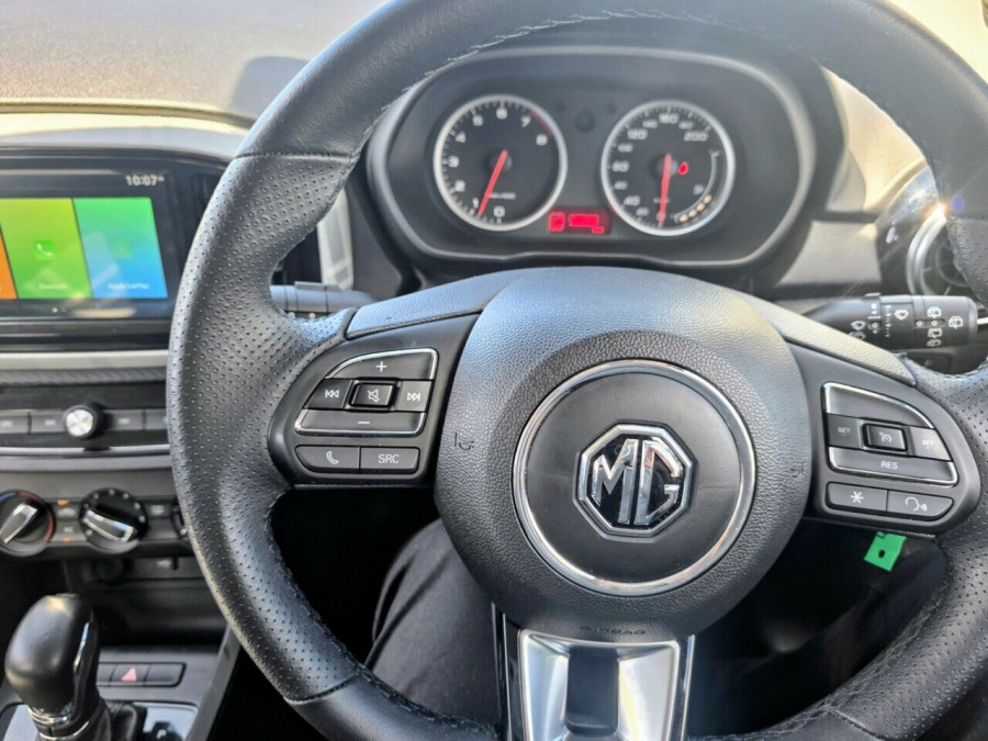 2020 MG MG3 SZP1 Core Hatch Image 17