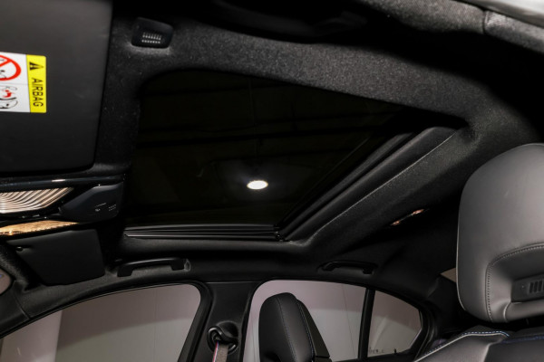 2026 BMW 3 Series G20 LCI II 330i M Sport Sedan image 18