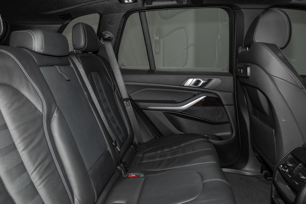 2019 BMW X5 xDrive30d M Sport SUV Image 3