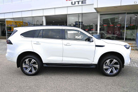 2025 Isuzu MU-X RJ LS-T SUV
