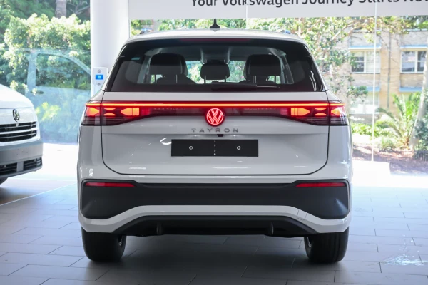 2025 Volkswagen Tayron R4 110TSI Life SUV Image 5
