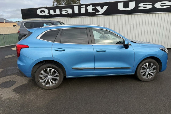 2022 GWM Haval Jolion A01 Lux SUV Image 9