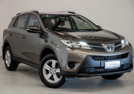 Toyota RAV4 4D 2013 Toyota RAV4 GX (2WD) 