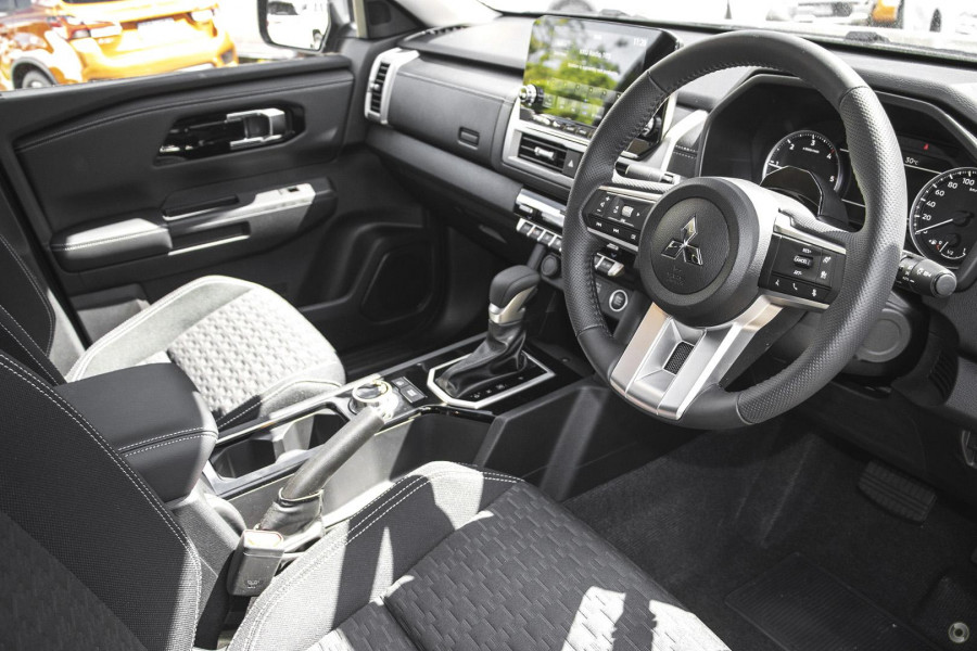 2025 Mitsubishi Triton MV GLS Ute Image 6