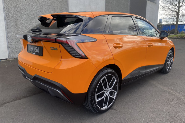 2024 MG MG4 Essence 64 Hatch Image 3