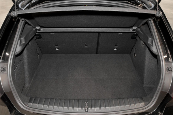 2020 BMW 1 Series F40 M135i xDrive Hatch image 23