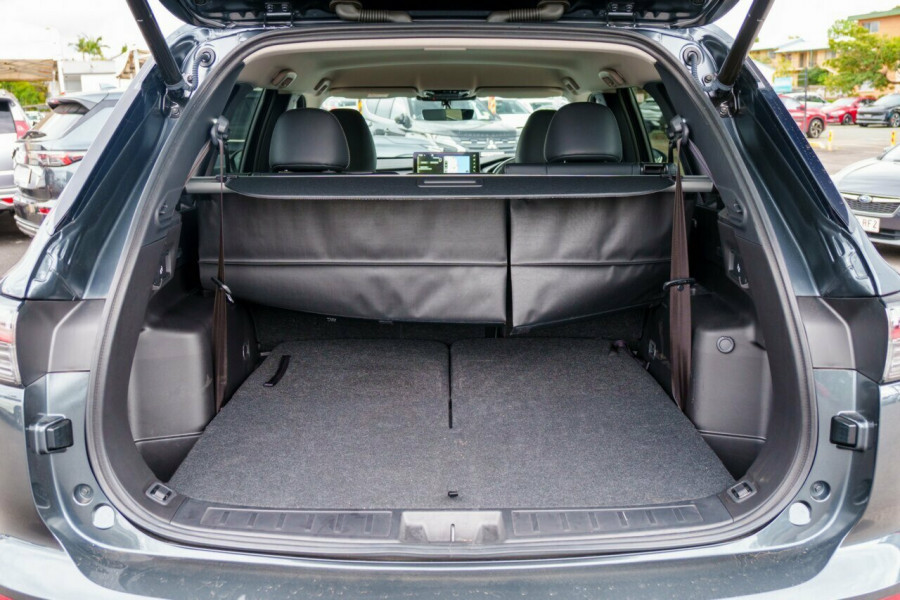 2025 Mitsubishi Outlander ZM Aspire SUV Image 8
