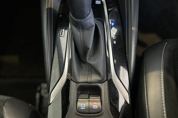 2020 Toyota Corolla ZWE211R ZR Hybrid Hatch Image 16