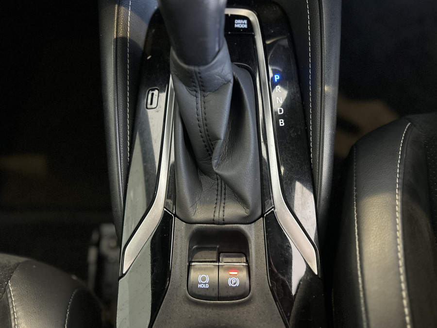 2020 Toyota Corolla ZWE211R ZR Hybrid Hatch Image 16