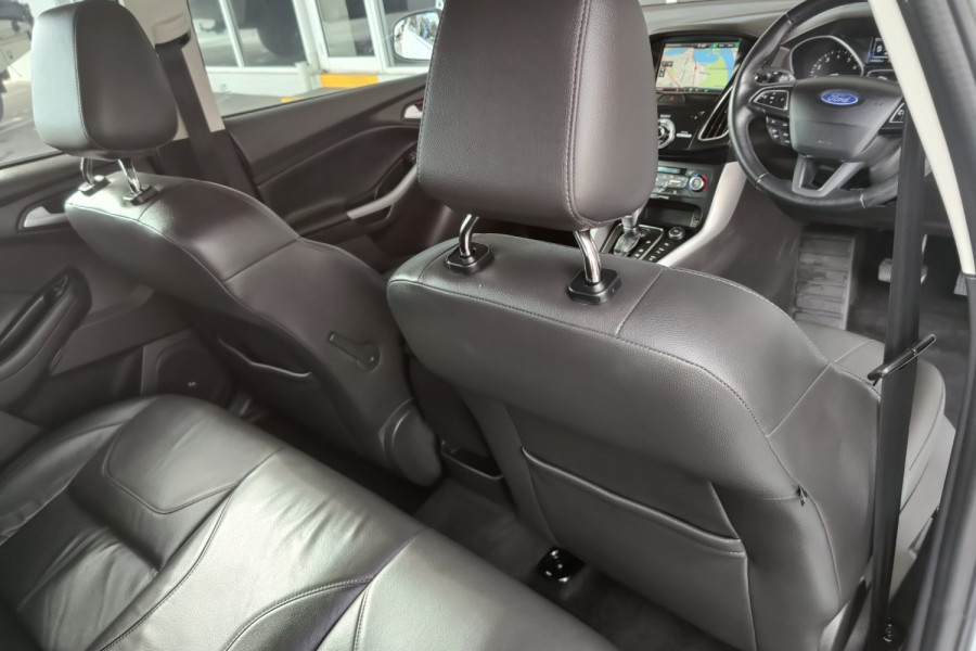 2016 Ford Focus LZ Titanium Hatch Image 35