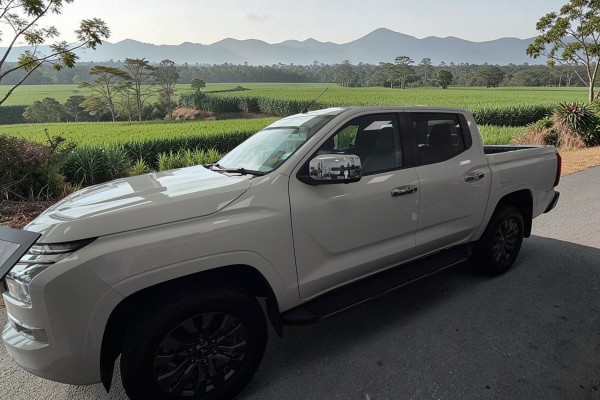 2025 Mitsubishi Triton MV GLS Ute Image 4