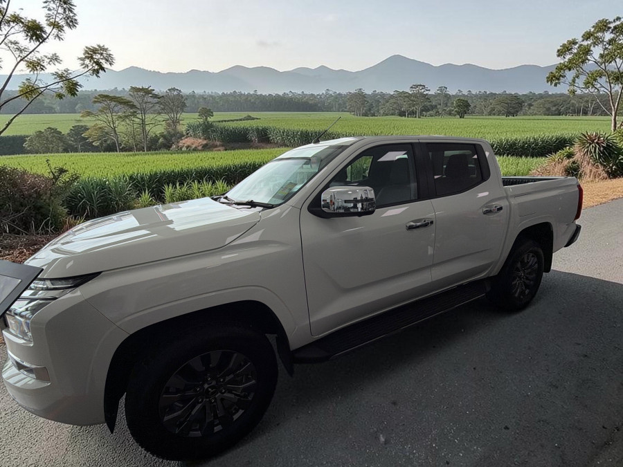 2025 Mitsubishi Triton MV GLS Ute Image 4