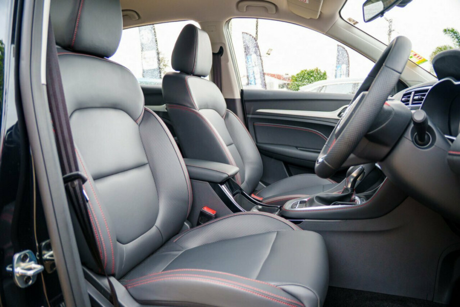 2024 MG ZST S13 Vibe SUV Image 17