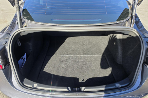 2021 Tesla Model 3  Long Range Sedan Image 14