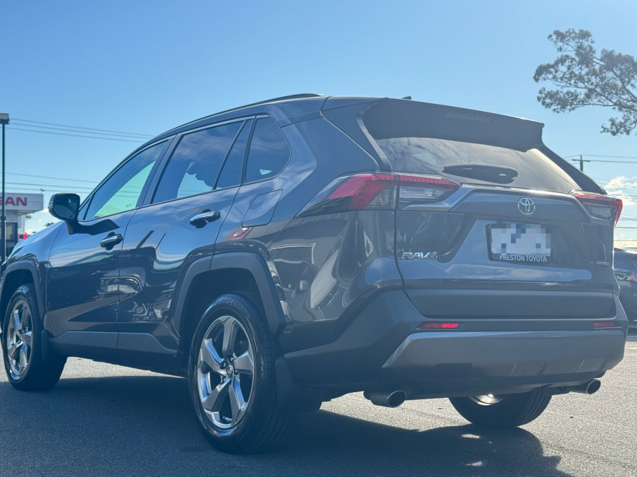 2019 Toyota RAV4 ASA44R Cruiser SUV Image 6