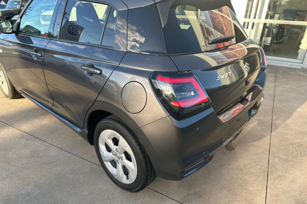 2025 Suzuki Swift Hybrid UZ Hybrid Plus Hatch Image 6