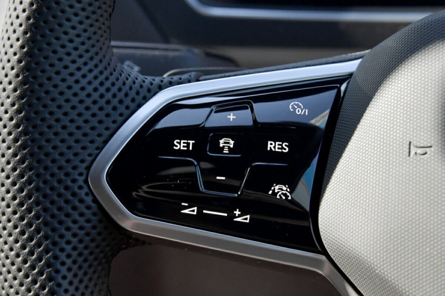 2024 MY24.5 Volkswagen Tiguan 5N 162TSI R-Line Allspace SUV Image 13